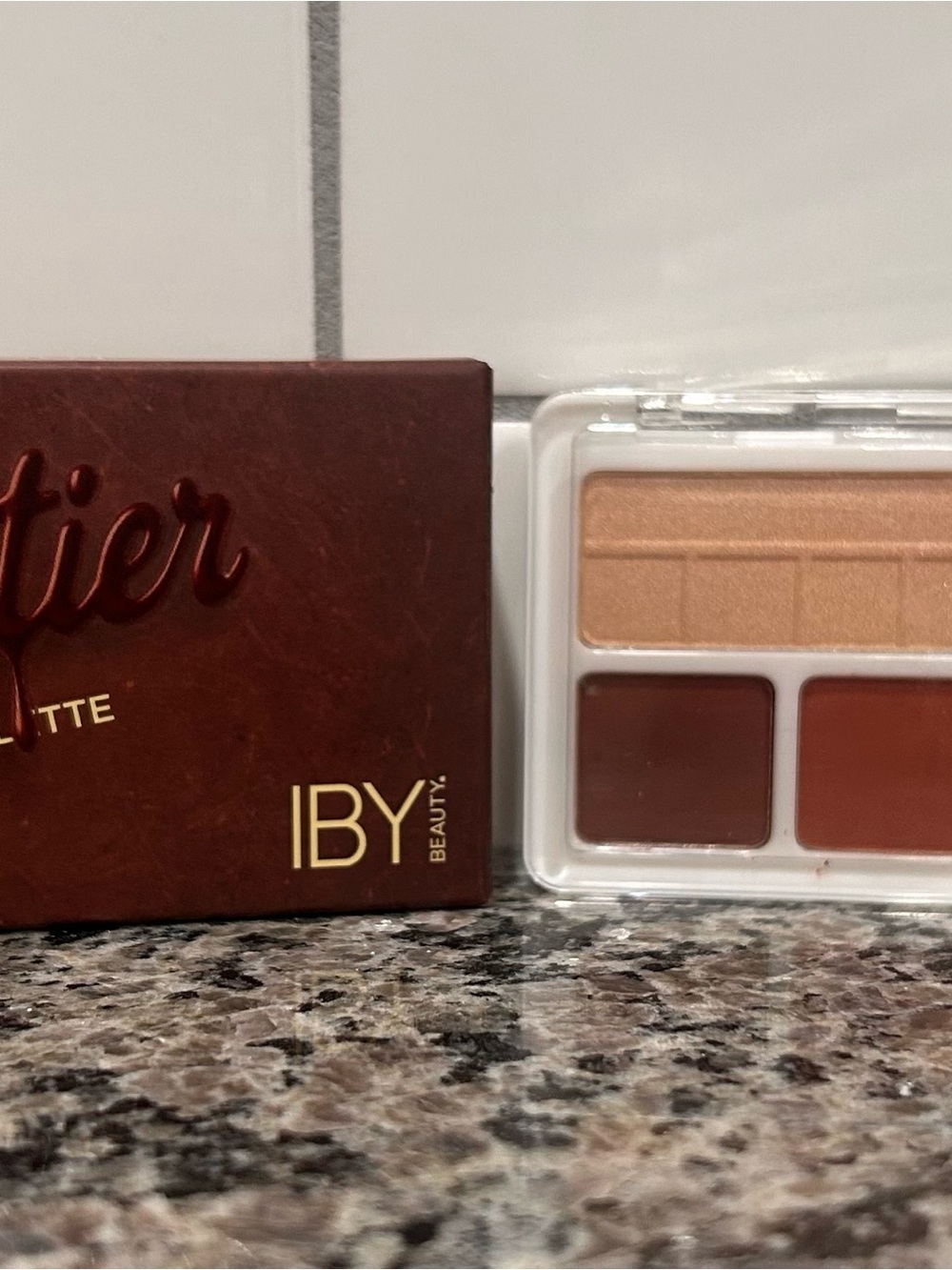 Chocolate Brown Eyeshadow Palette by iby